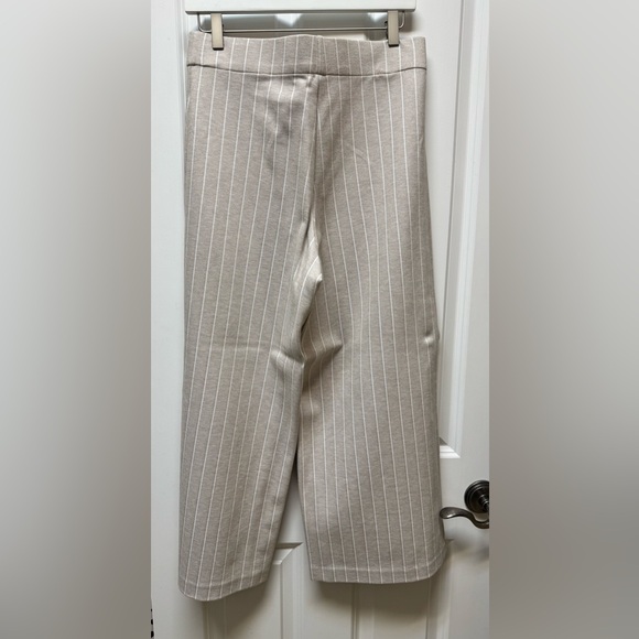Jones New York knit pinstripe crop pants - Picture 5 of 5